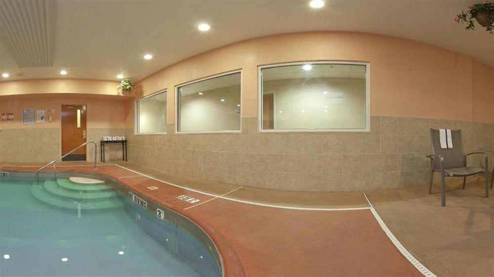 Holiday Inn Express & Suites Harrison By Ihg Екстериор снимка