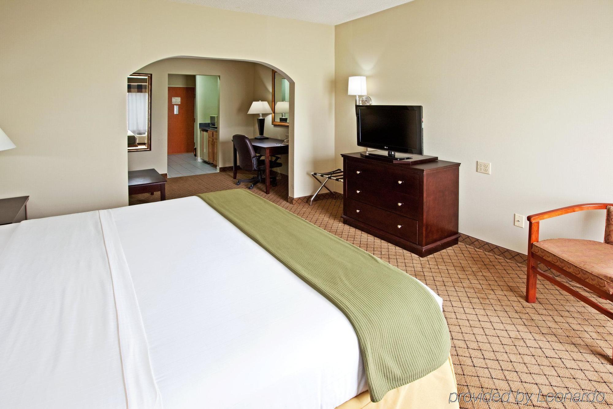 Holiday Inn Express & Suites Harrison By Ihg Екстериор снимка